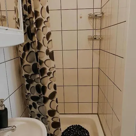 Unser Sonniges Mit Wlan, Netflix, Xbox Apartment Magdeburg