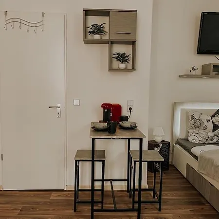Appartement Unser Sonniges Mit Wlan, Netflix, Xbox Magdebourg